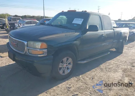 2003 GMC Sierra 1500 Denali z USA, uszkodzony, nr VIN 2GTFK69U931343797